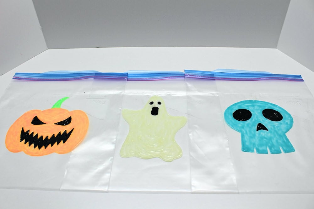 Finished Halloween window clings on freezer bags.