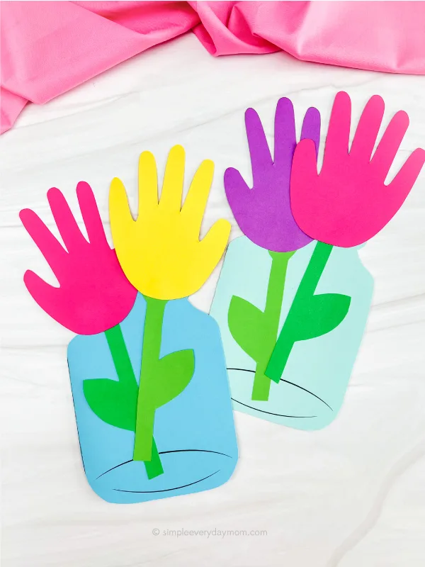 Flower vase card with handprint-shaped flowers.