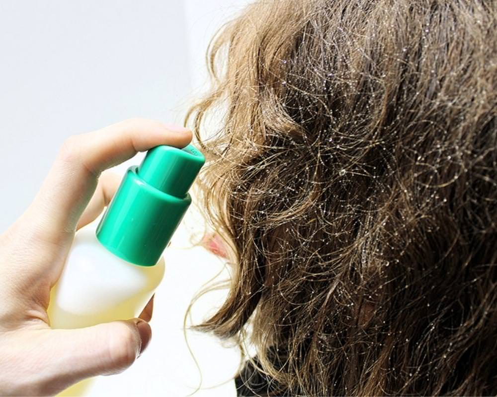 DIY Hair Detangling Spray for Kids (Tear-Free!) - The Craft-at-Home Family