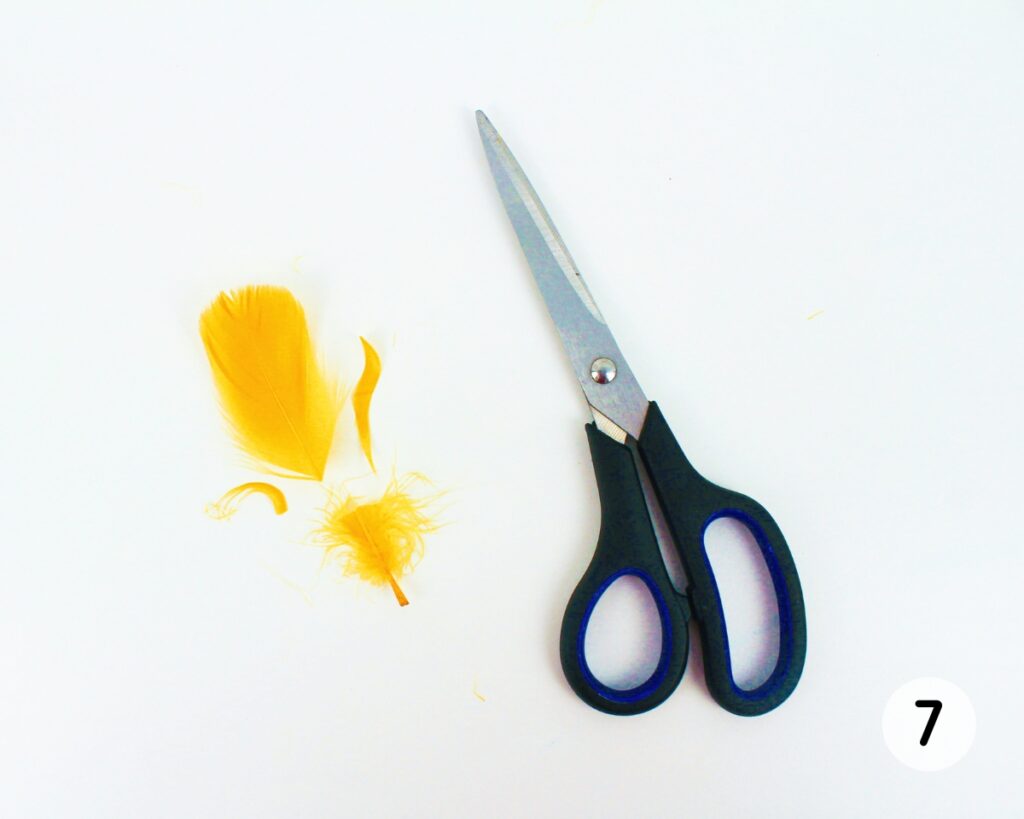 Yellow feather with the bottom cut off.